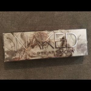 Urban Decay Naked Smoky